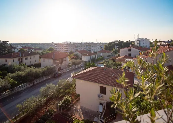 Apartament Art Sole *